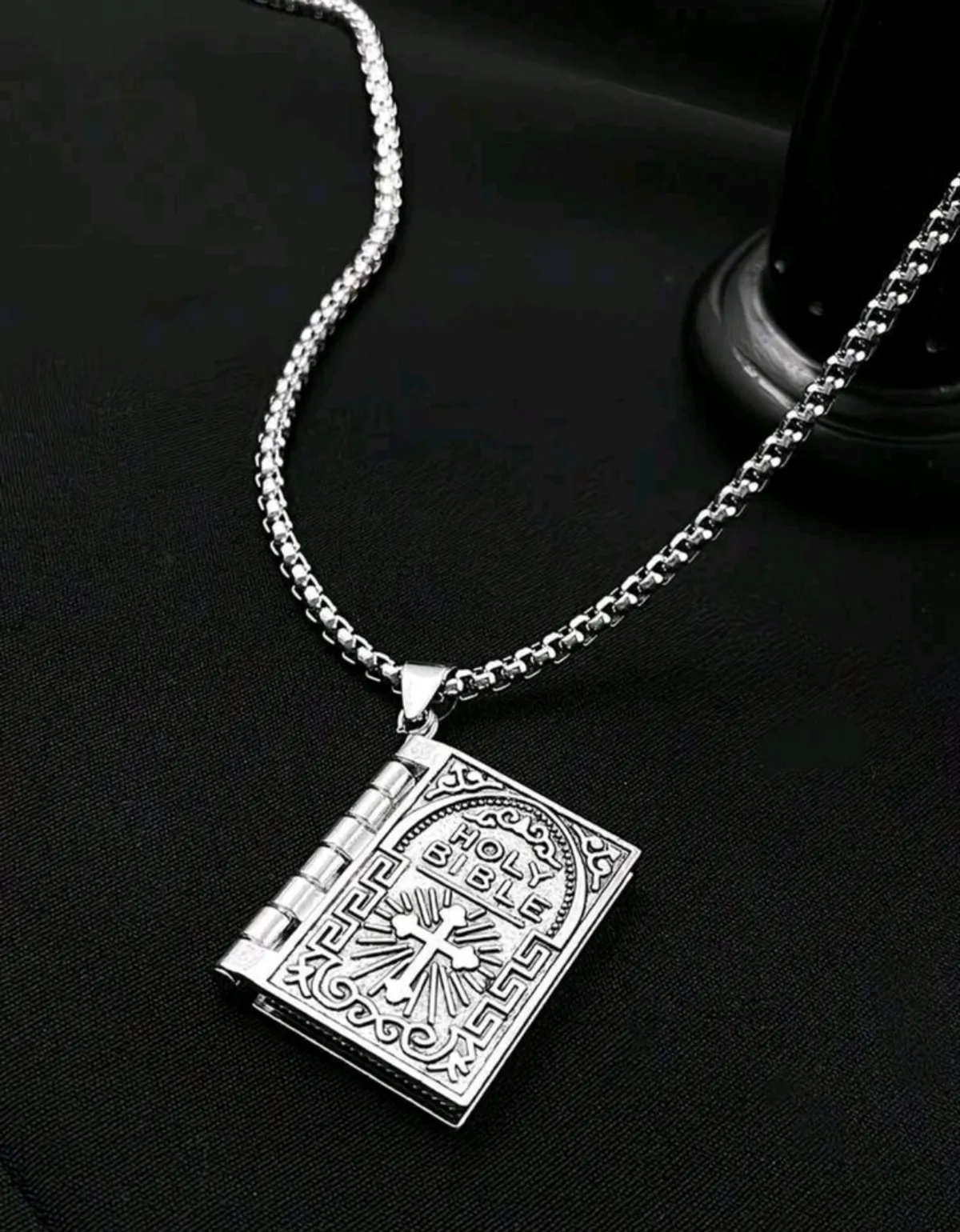 1PC Flip Page Bible Lord's Prayer Book Pendant Necklace