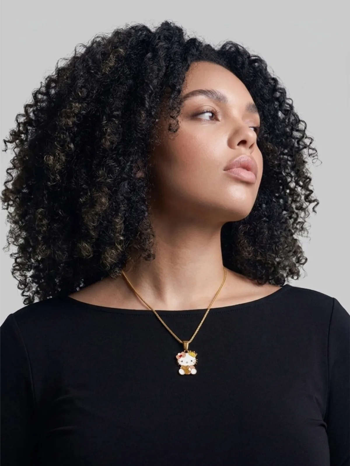 Hello Kitty Pendant Necklace Gold Toned Set.