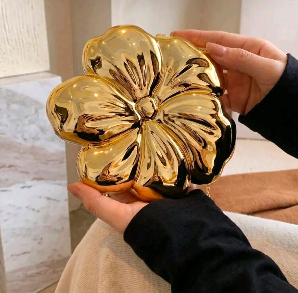 Elegant Mini Flower Shaped Metallic Evening Bag