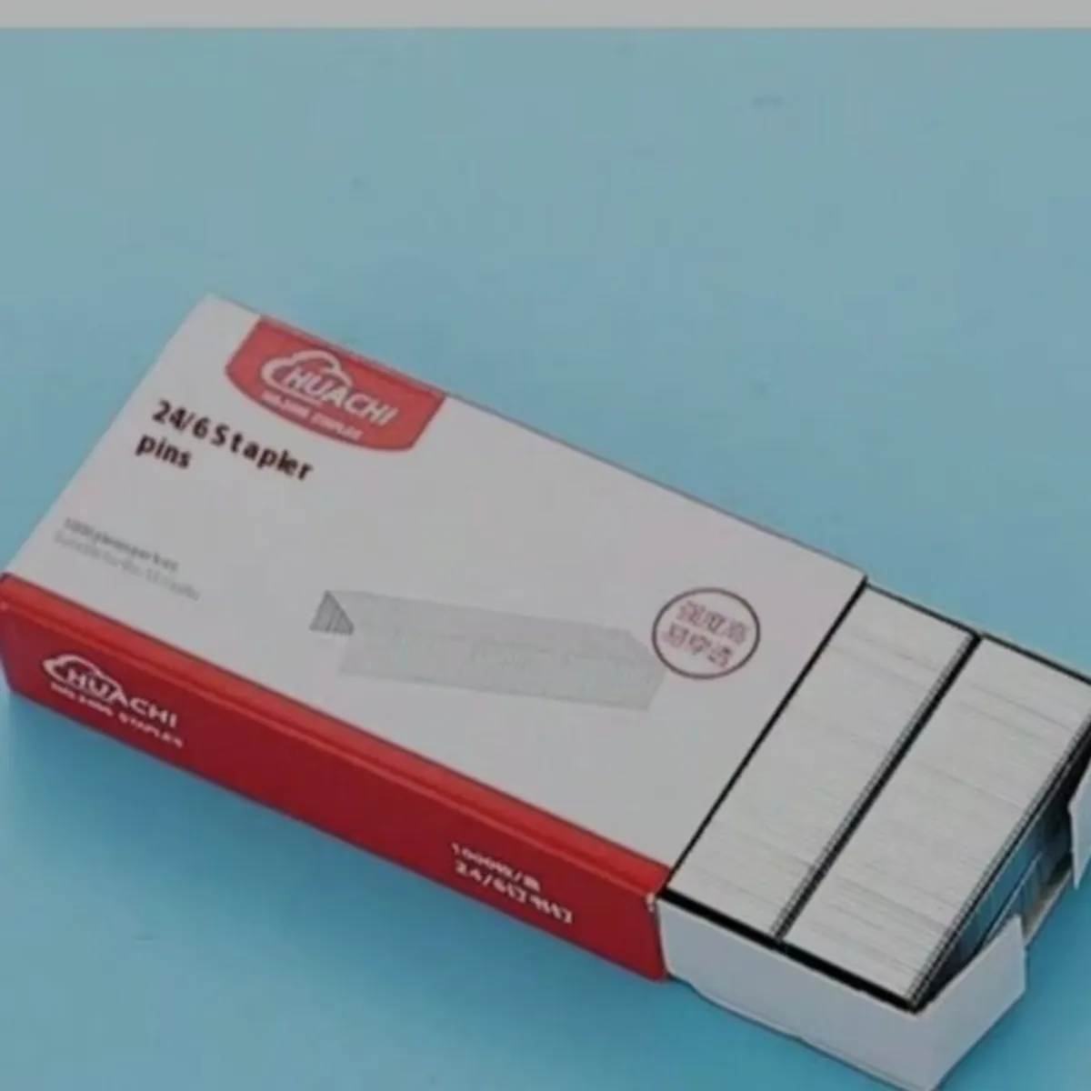 1pk Huachi No. 275  Blue Desktop Stapler with 2000 Staples