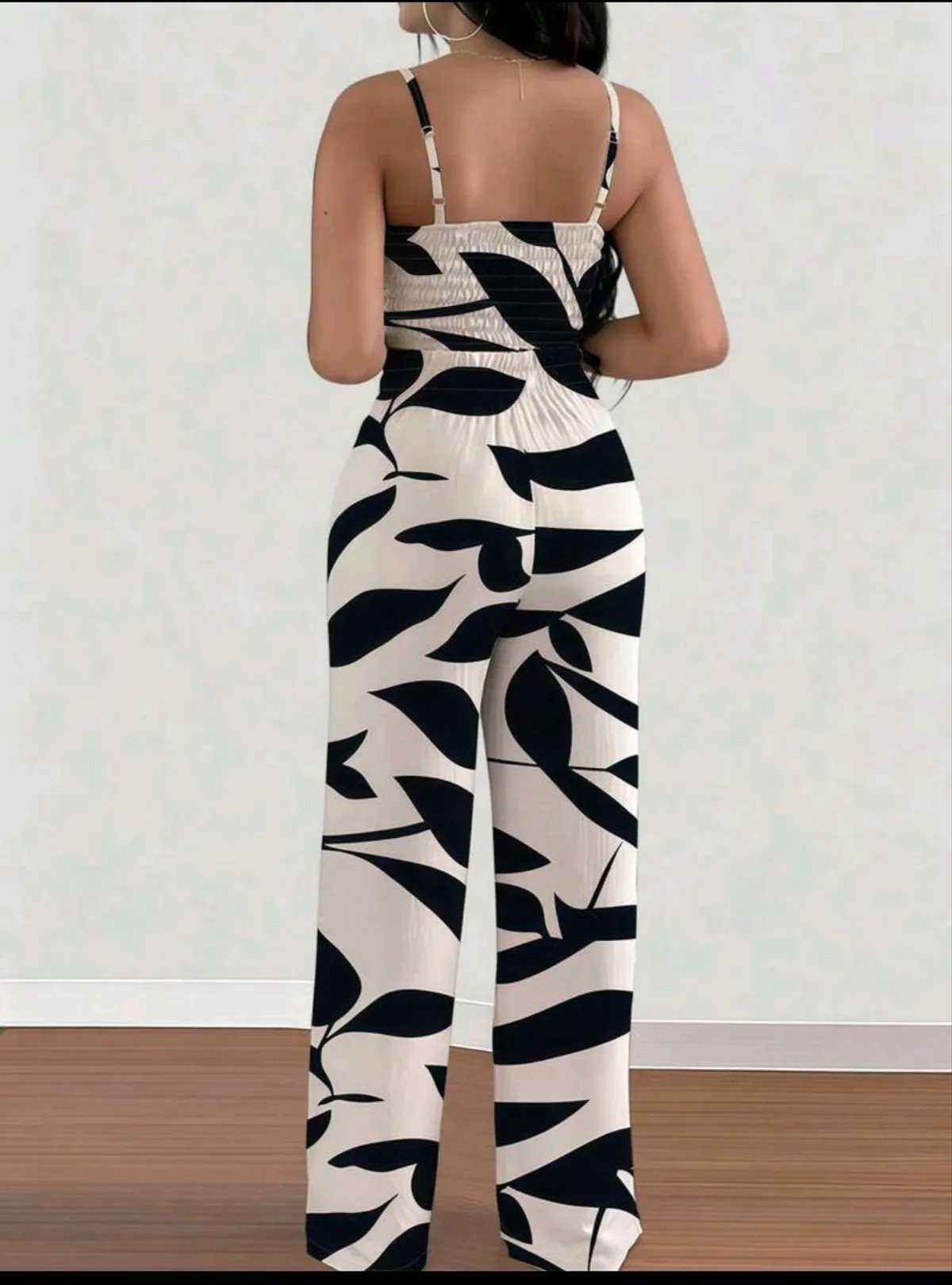 2PCS Women Spaghetti Strap Elastic Camisole Top And Wide Leg Pants With Tie Front Set- Size L