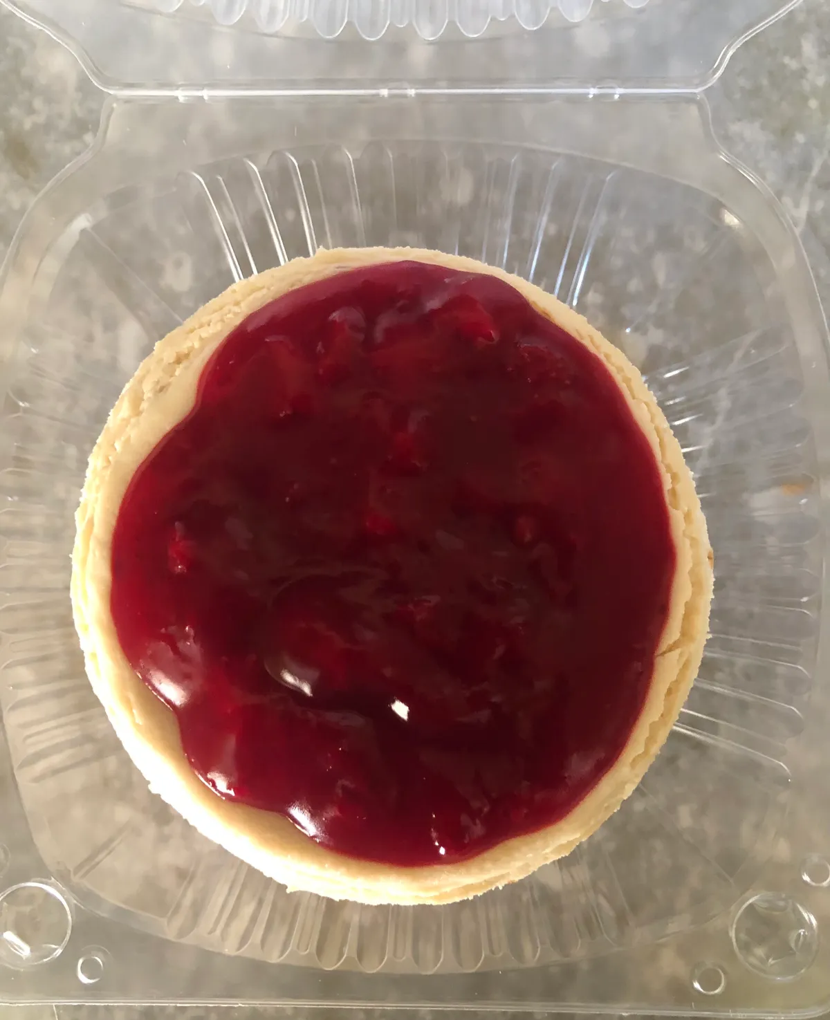 Miniature Strawberry Cheese Cake. 4 Inches Strawberry Cheesecake.