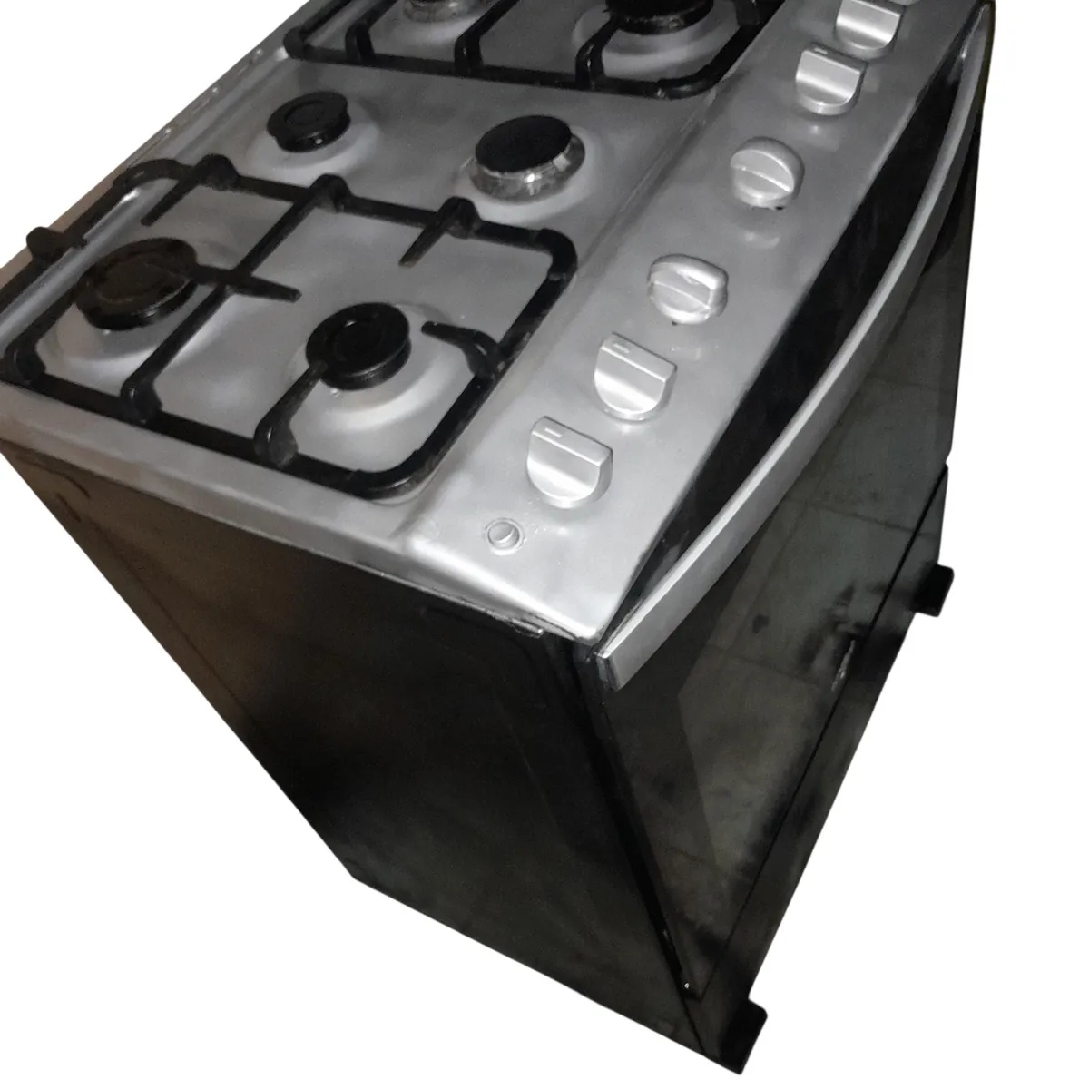 Whirlpool 6 Burner Stove.