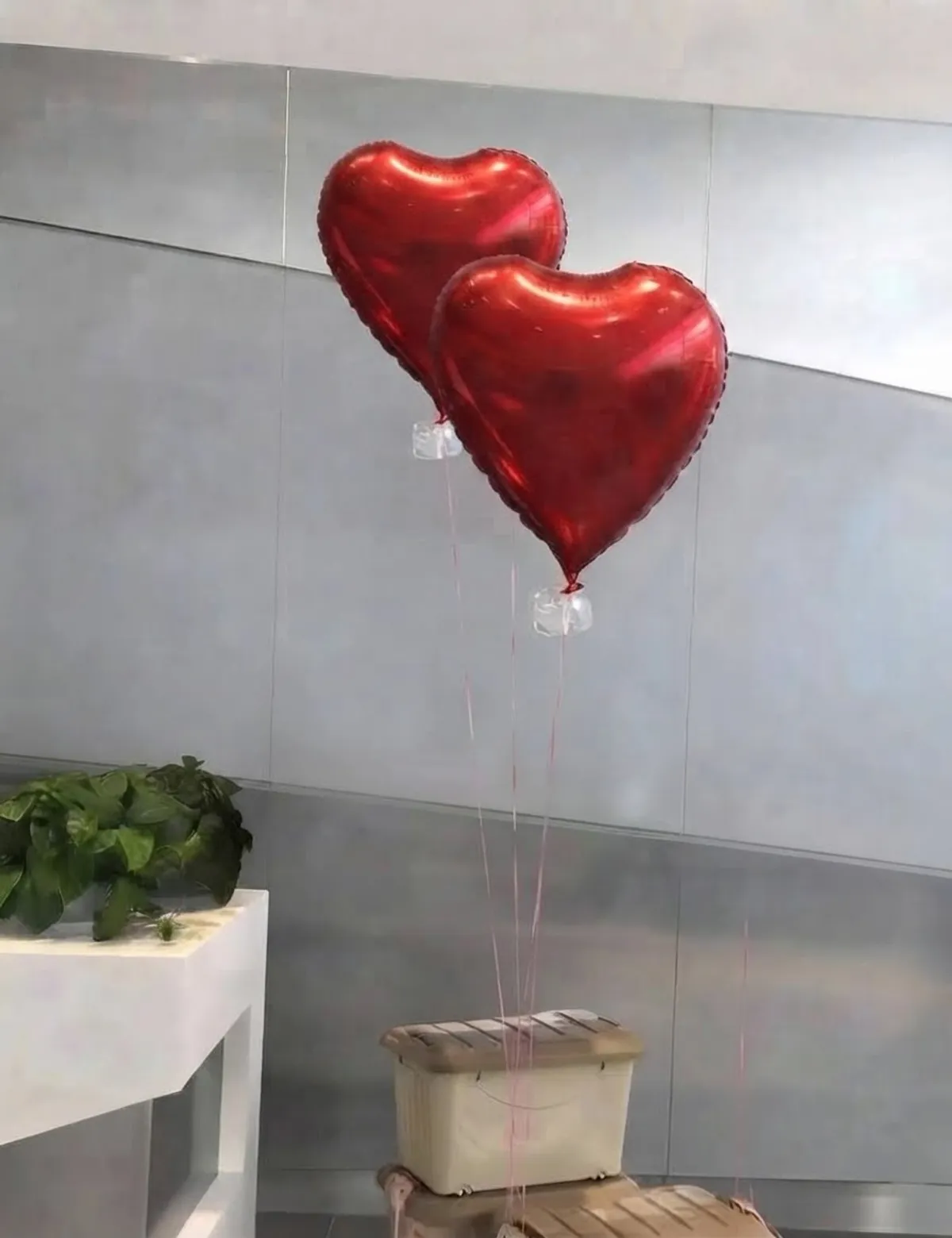 2 PCS Red Heart Shaped Balloons For Wedding Party Decoration  And Valentine Day