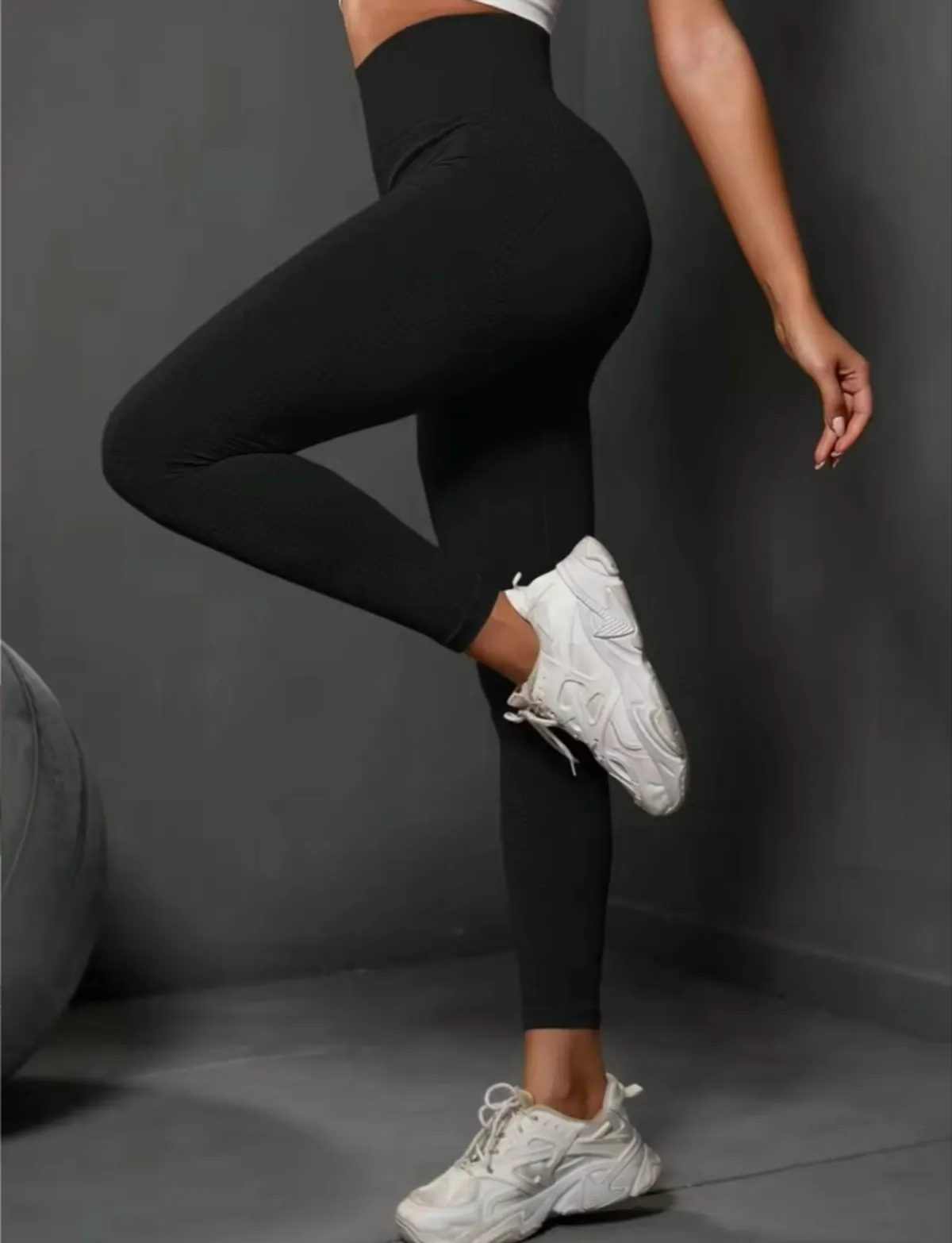 4PCS Seamless High Stretch Sports Leggings Yoga Women Pants- Size XS