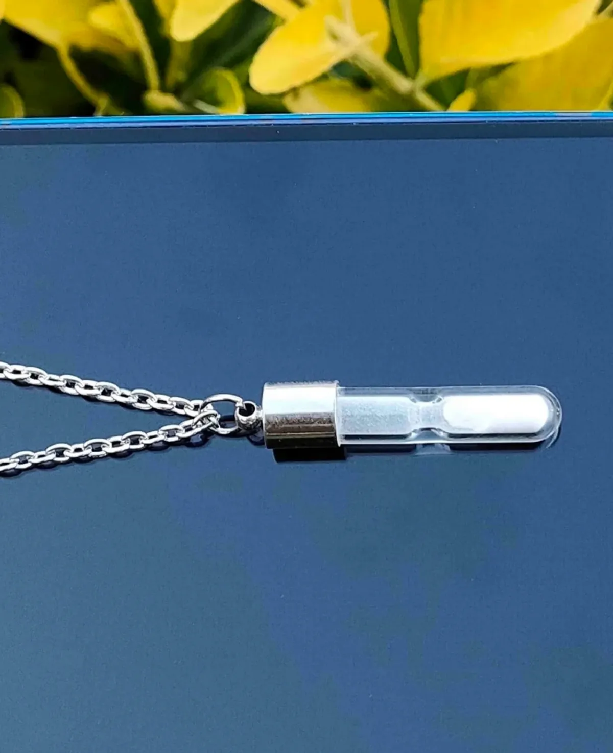 Hourglass Glass Jewelry Necklace For Women