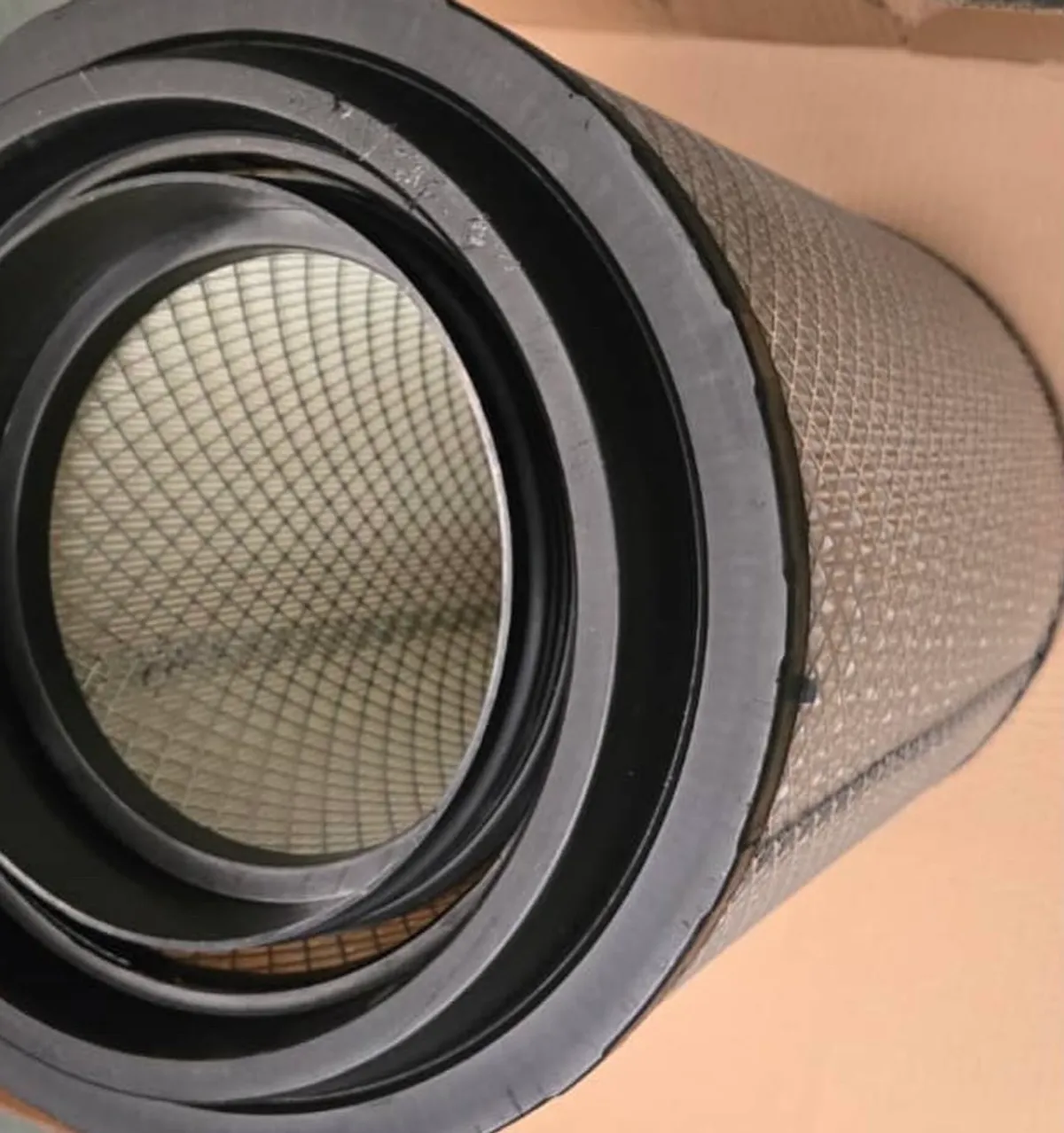 Shacman F3000 air filter