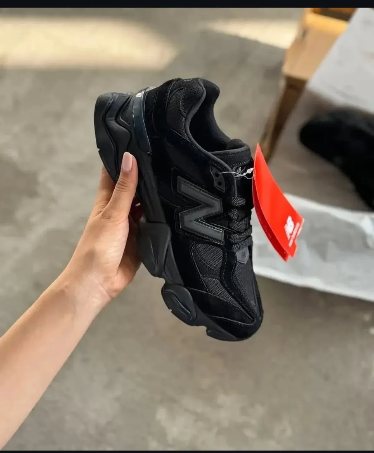 new balance  9060, Black size 37