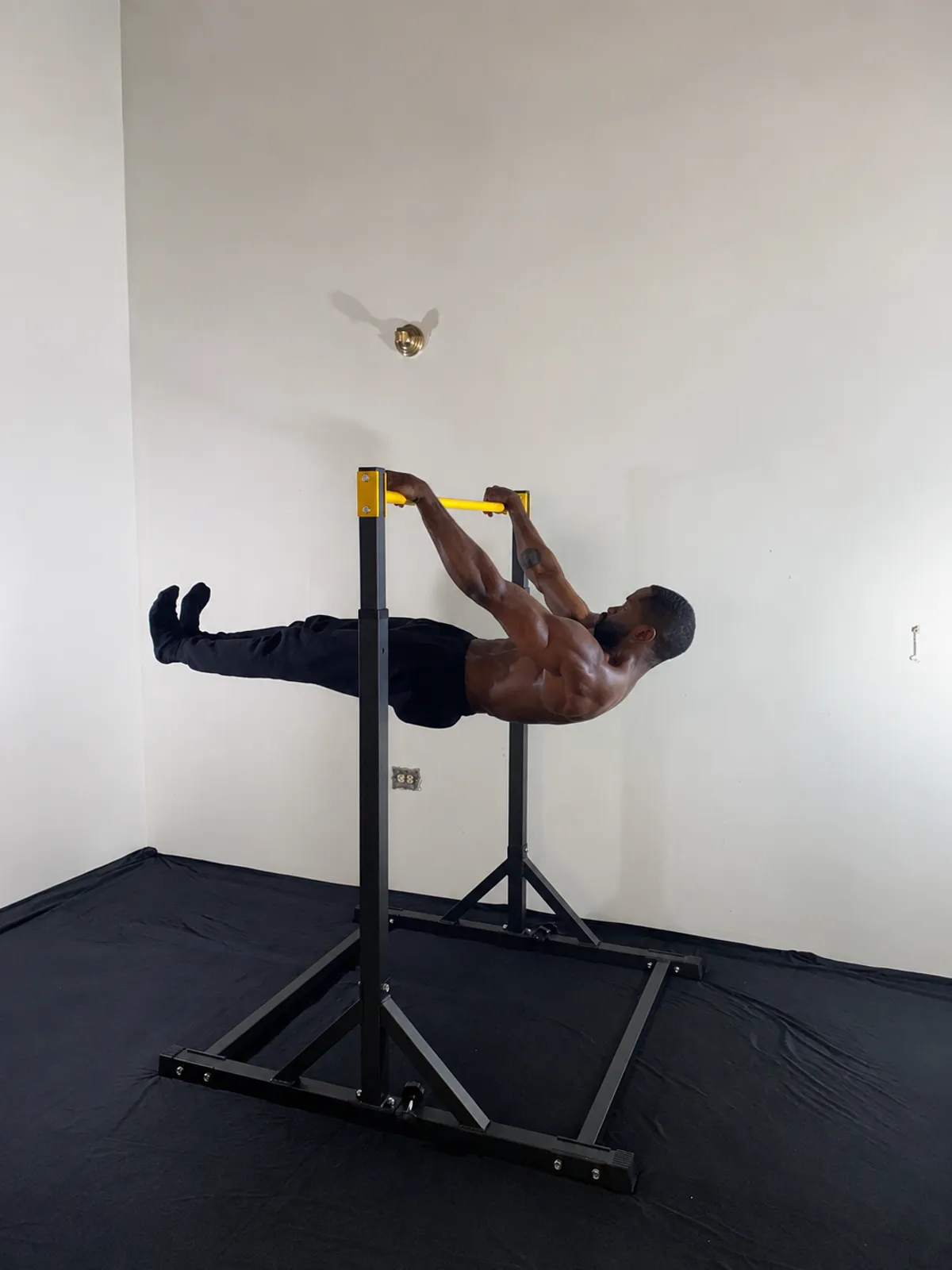 Adjustable Pull-Up Bar